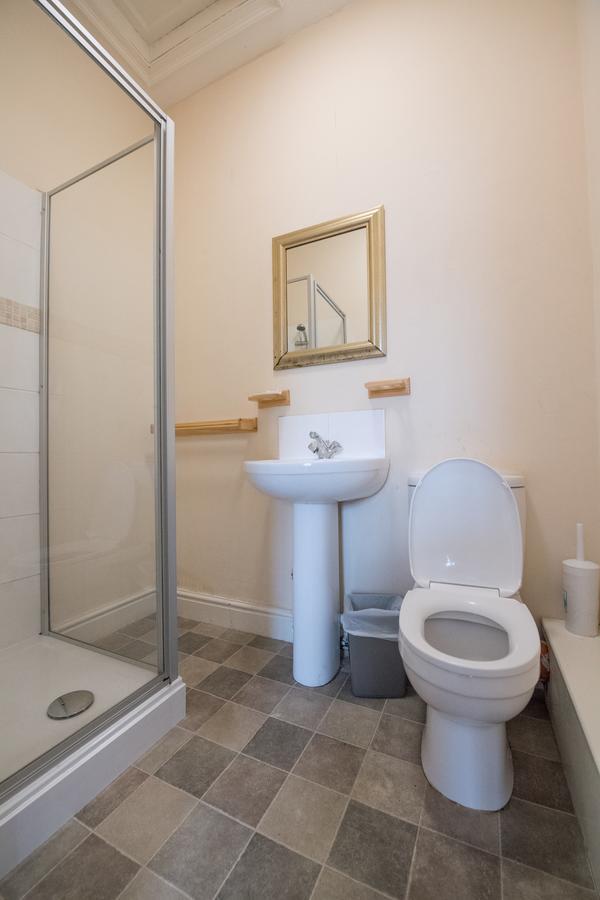 The Rodney Otel Warrington Dış mekan fotoğraf