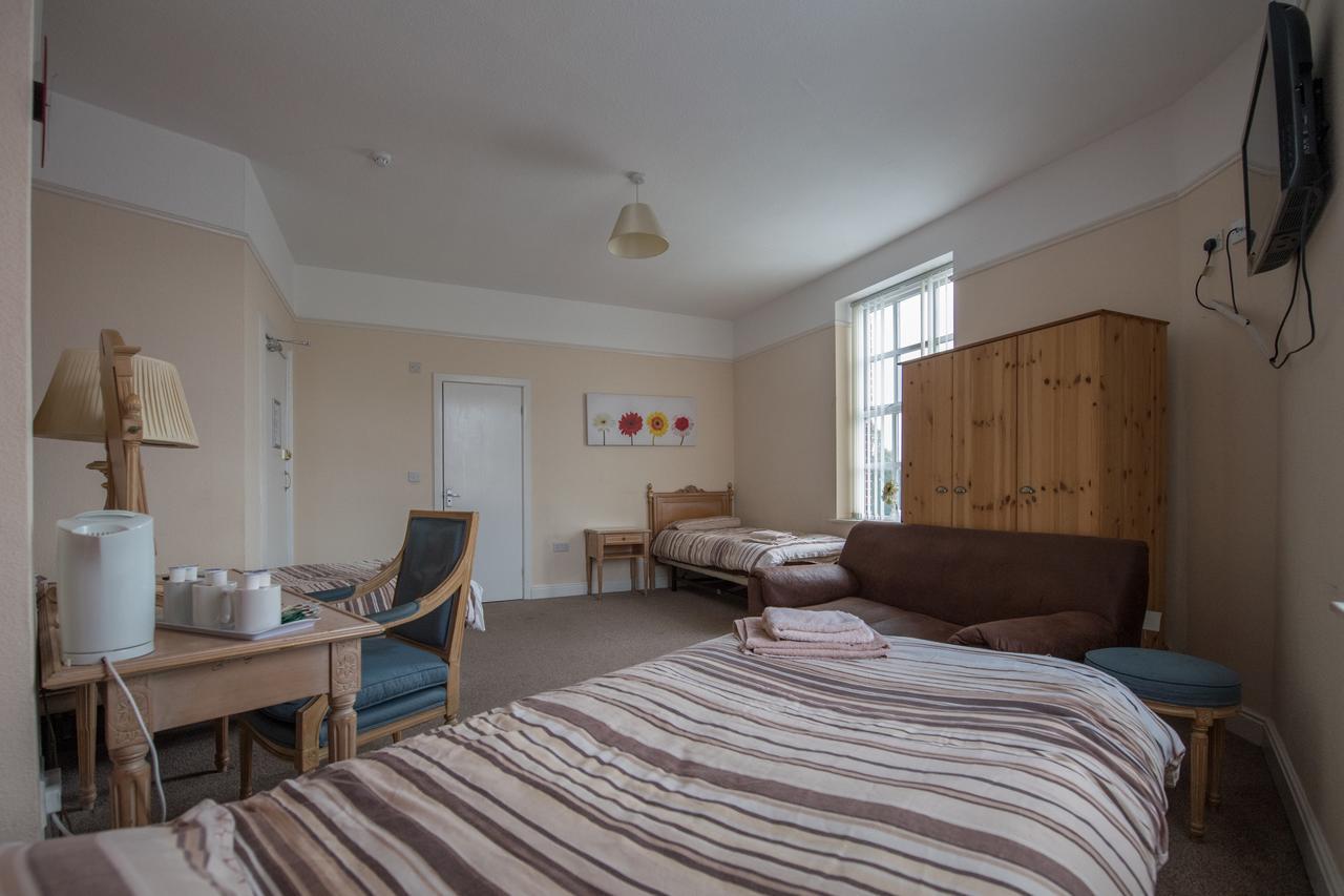 The Rodney Otel Warrington Dış mekan fotoğraf